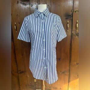 SHEIN Women’s Sz M Top Blue and White striped button up open side short sleeve